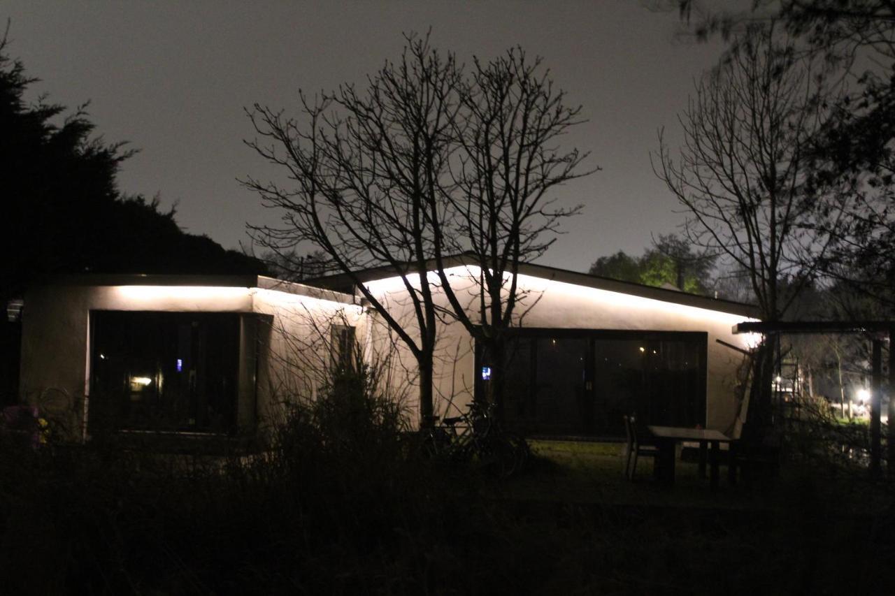 Bungalow Haarlem Amsterdam With Jacuzzi Vijfhuizen Esterno foto